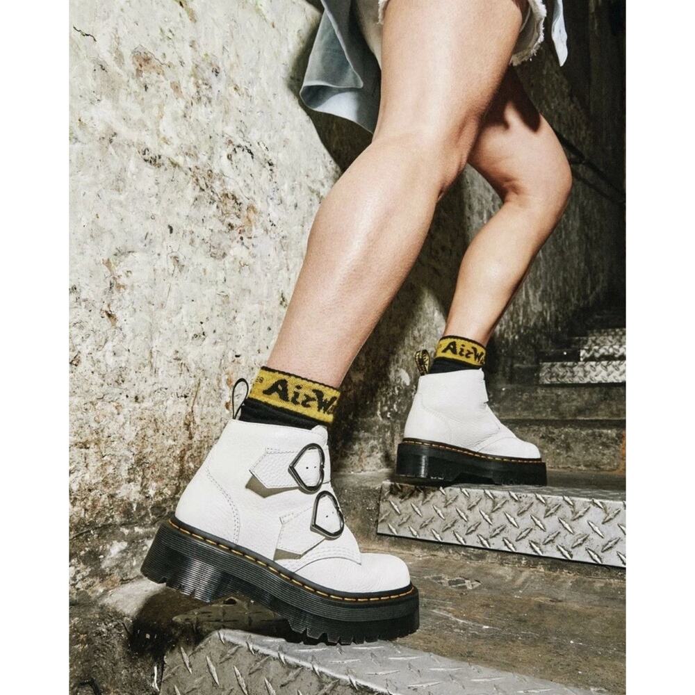 Dr. Martens Devon Heart White Milled Nappa Leather Platform Buckle Boots Women 7